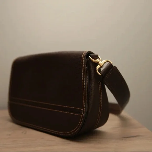 Brown leather flap shoulder bag - Picture 2 of 4
